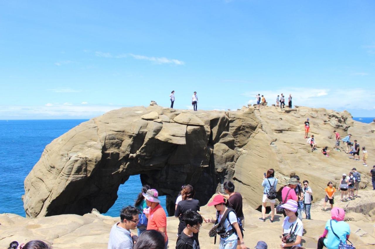 晶晶輕旅民宿 New Taipei City Exteriör bild